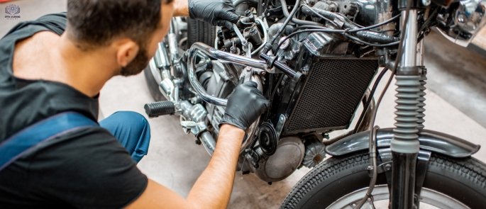 skills are required to become a motorcycle mechanic