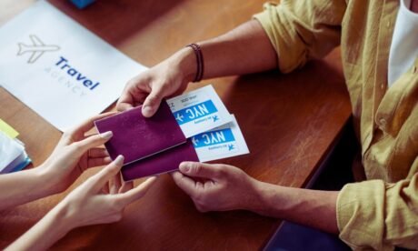 How Can I Become a Travel Agent