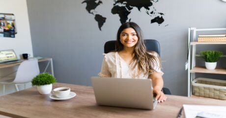 How Do I Become a Travel Agent?