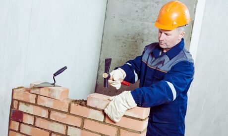 Bricklayer Wage UK