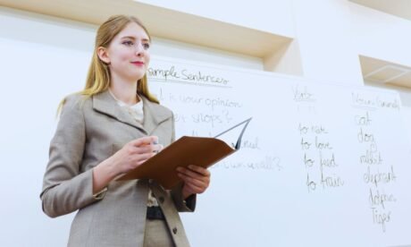 How Much Does a Teaching Assistant Course Cost in the UK?