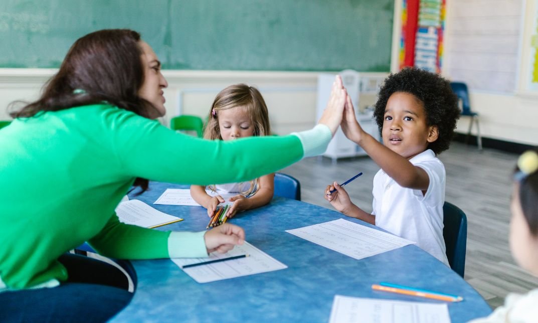 How Much Does a Part-Time Teaching Assistant Earn in 2025 (UK)?