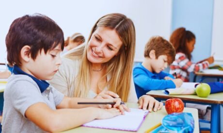 What SEN Teaching Assistants Earn in the UK