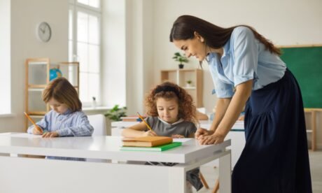 Qualifications Do You Need to Be a Teaching Assistant