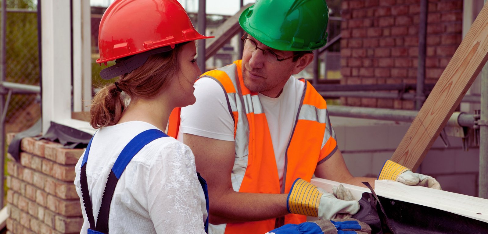 How Much Do Entry-Level Bricklayers Earn