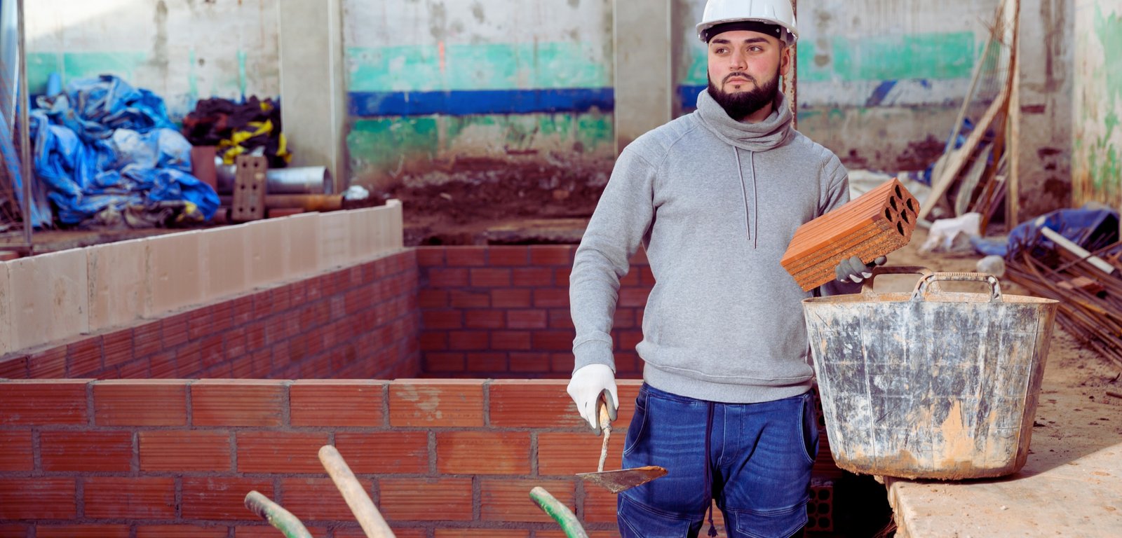 How Training Helps Bricklayers Increase Their Pay