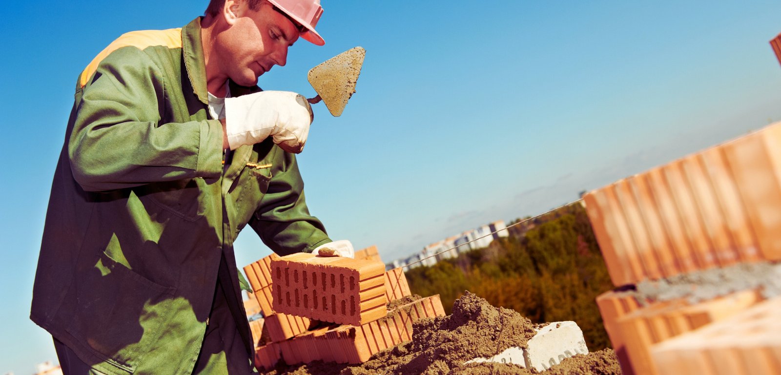 What Does a Bricklayer Do?